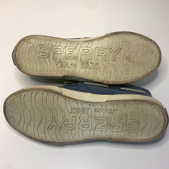 Sperry Hi-Top Boat Shoe - Picture 5 of 8